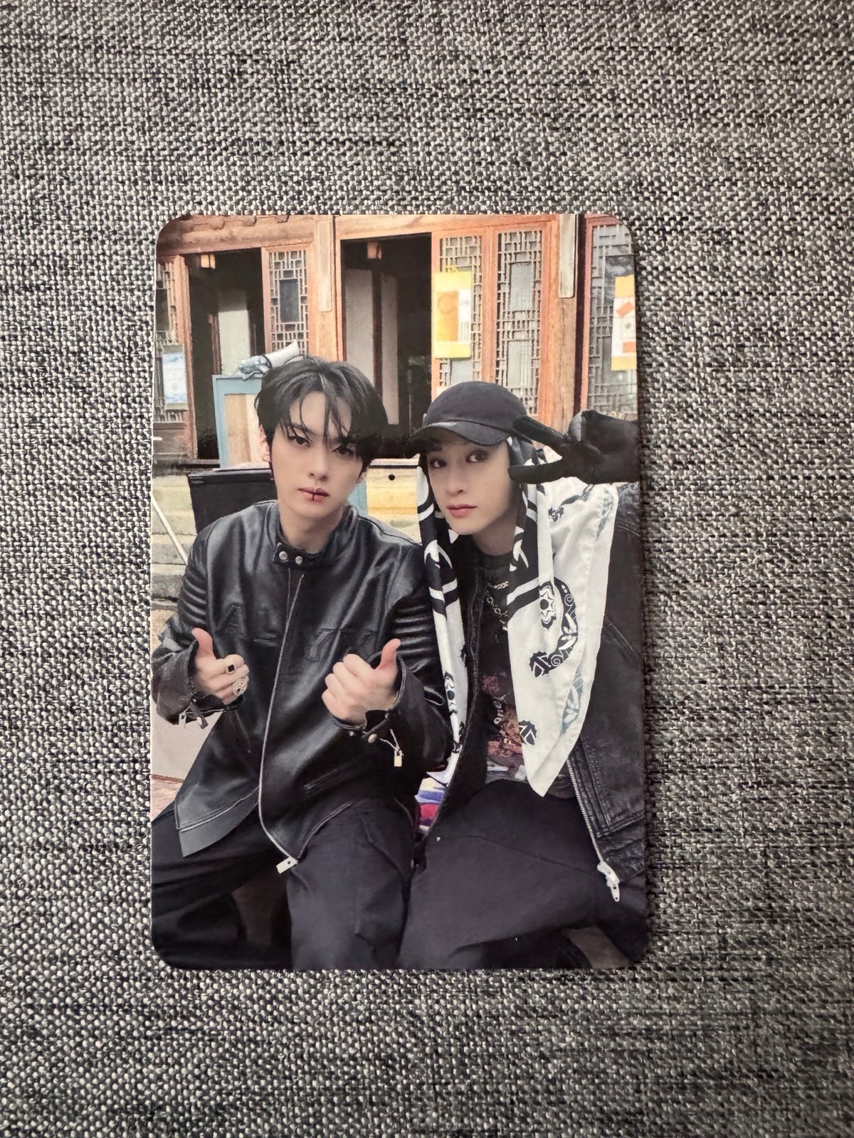 Lee know & Bang Chan Photocard