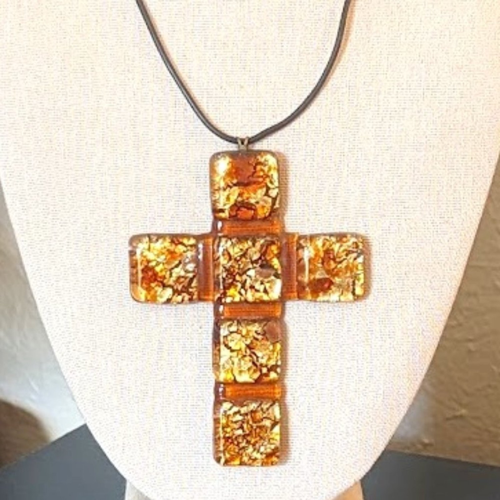 Murano Cross -- Signed Vetro Artistico With Artist's Signature Vetreria Accaeffe