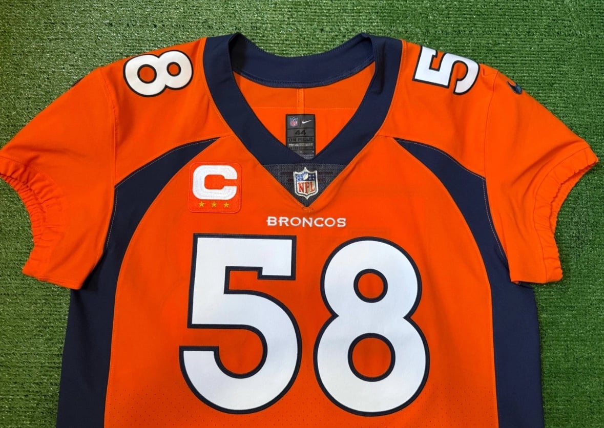 Authentic Von Miller Denver Broncos Orange Nike Vapor Elite Jersey