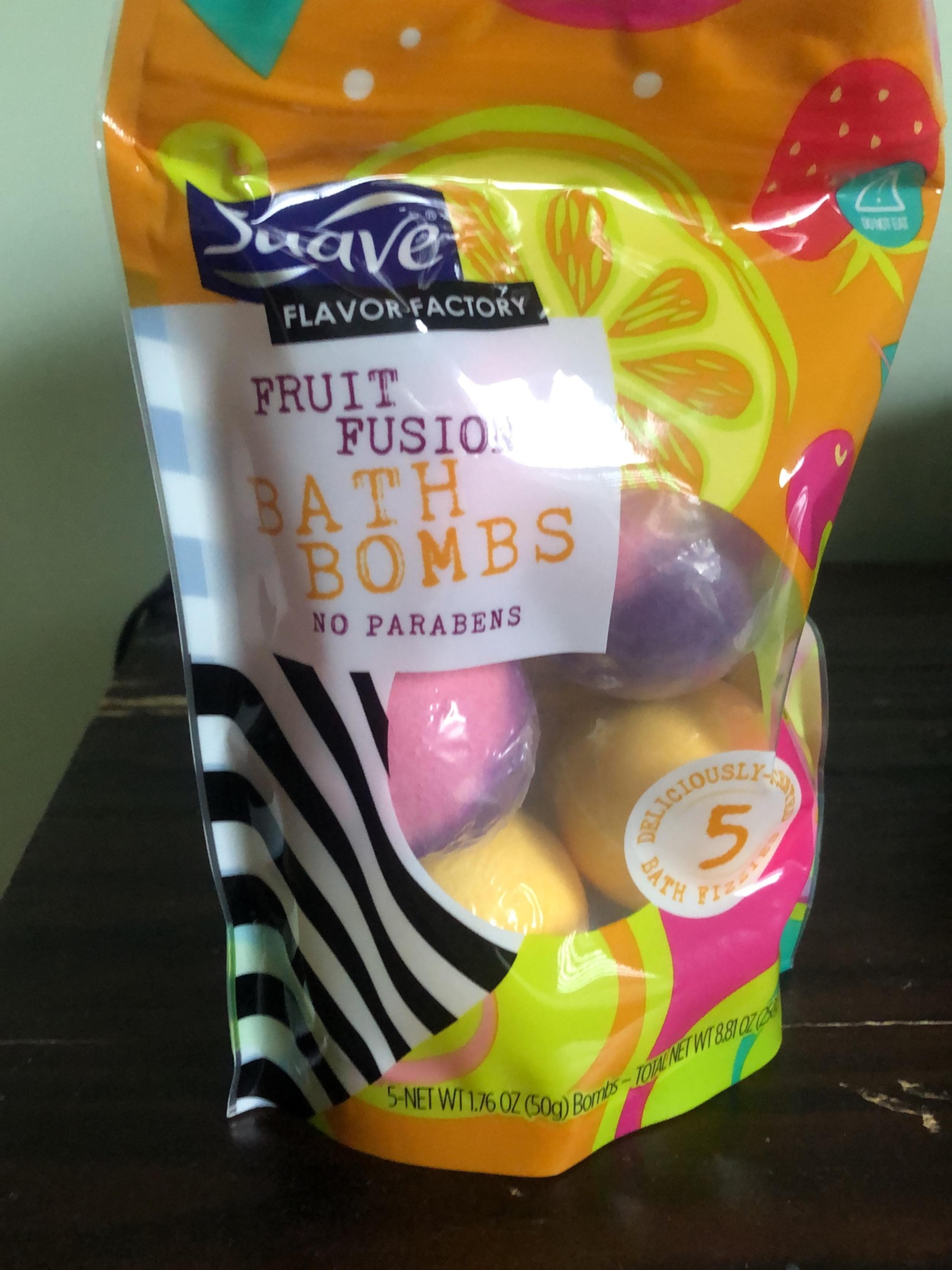 Suave fruit fusion Bath bombs