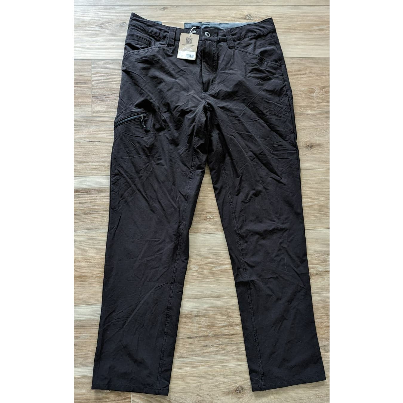 NWT Patagonia Men's Quandary Pants in Black size 34