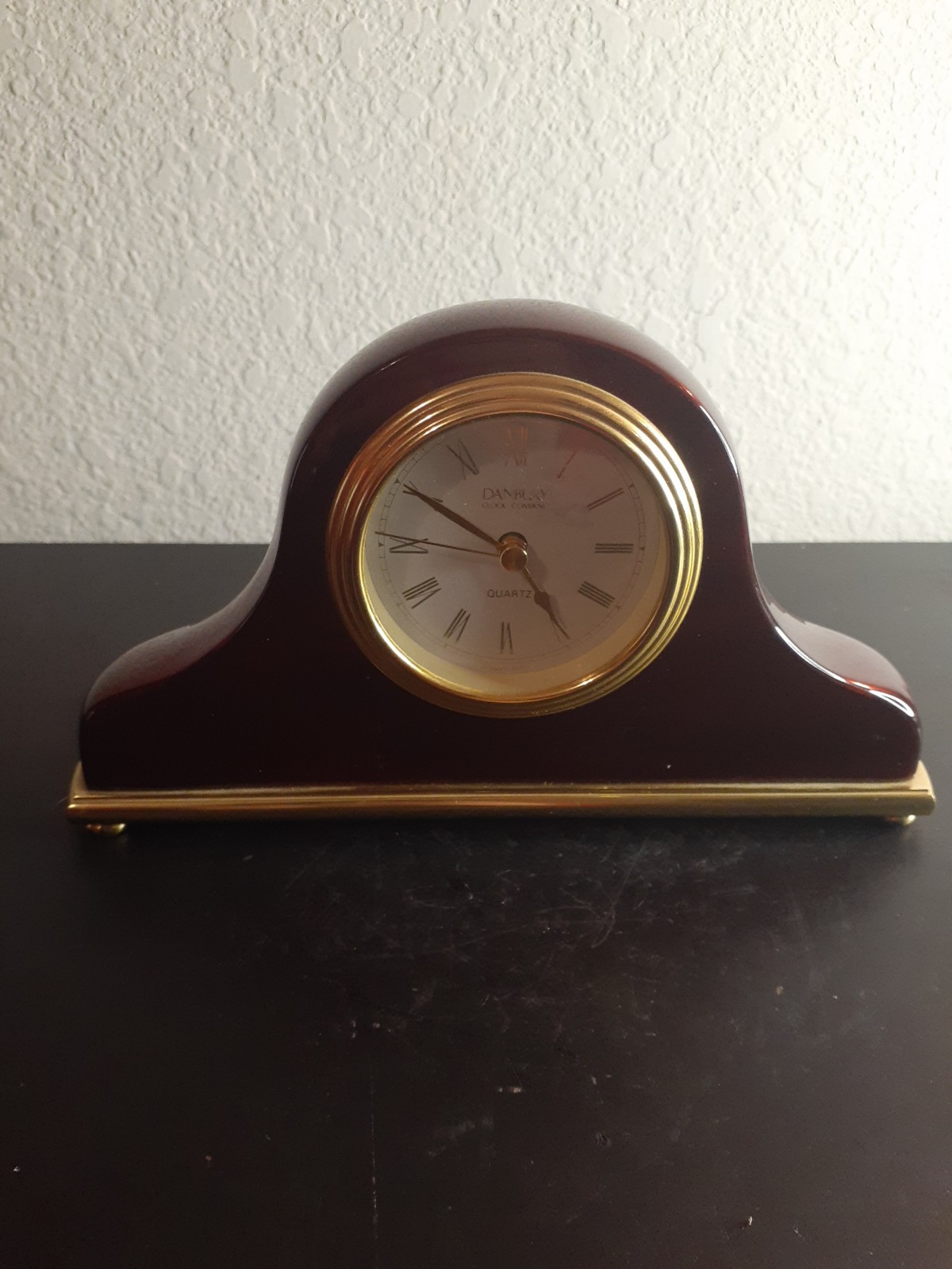 GORGEOUS VTG Danbury 7 Mantle Clock