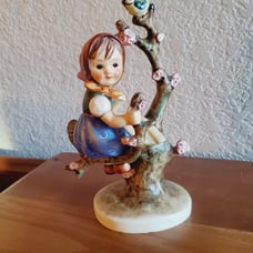 hummel apple tree girl tmk3 6