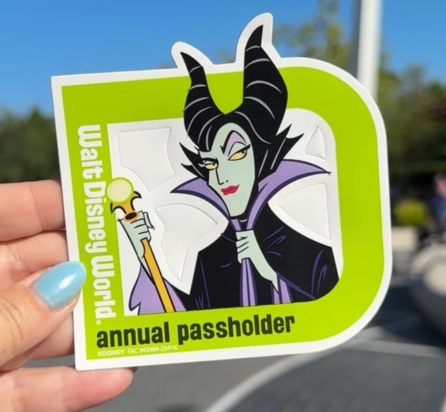 Maleficent Disney Passholder Magnet