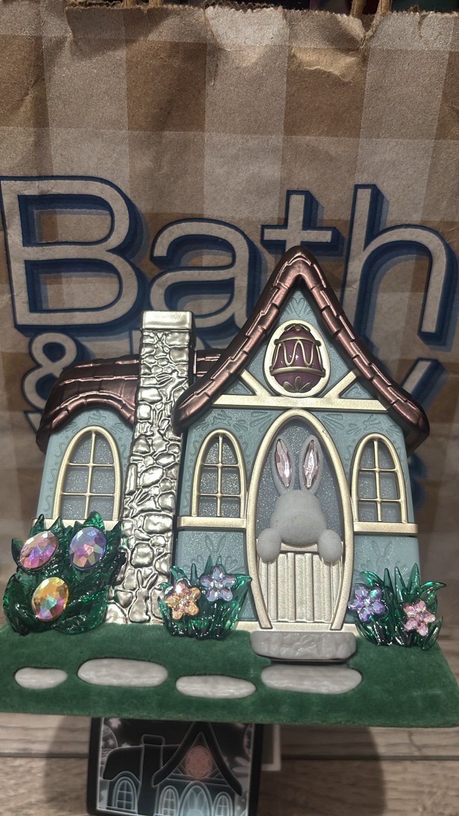 Bath and body works bunny wallflower