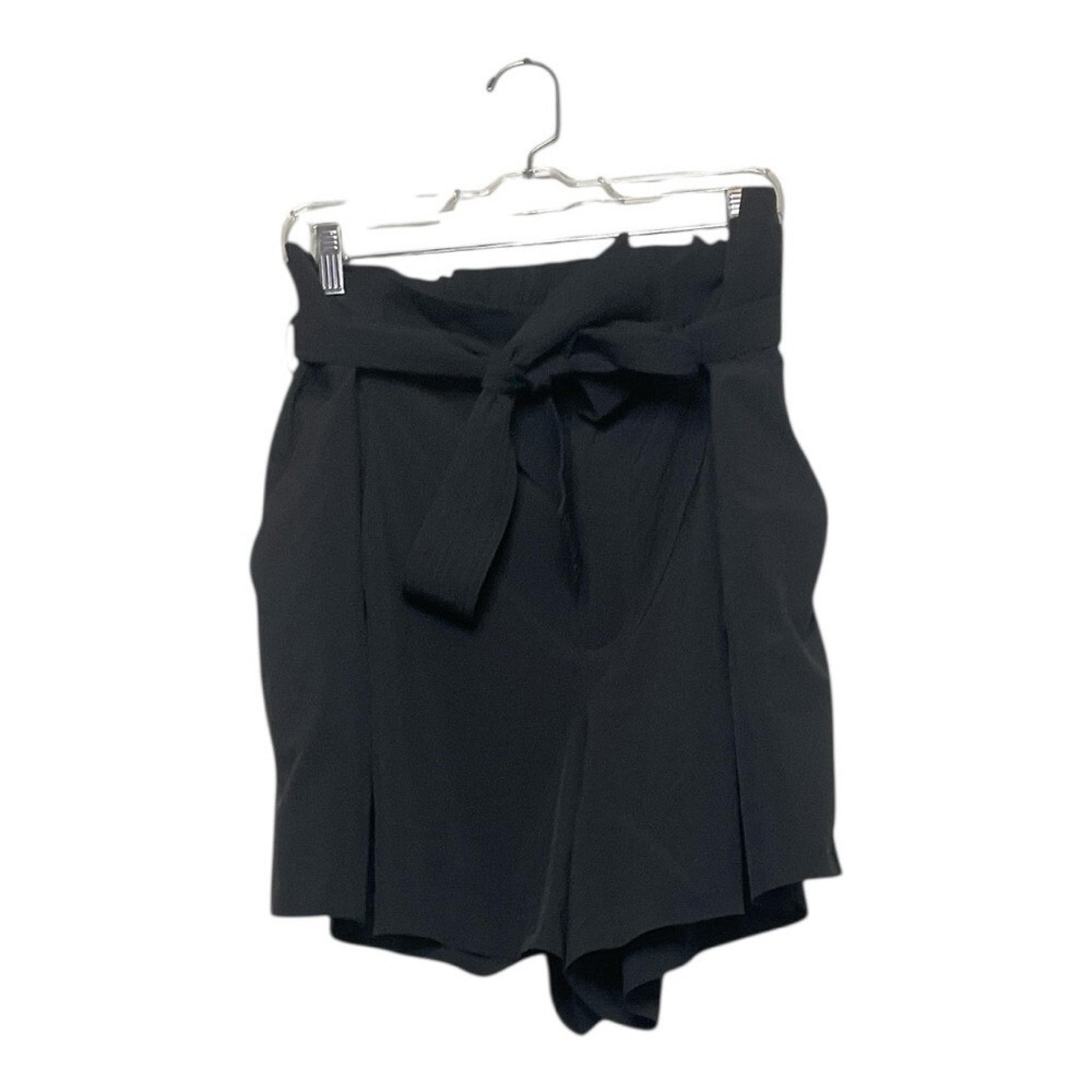 Women's Athleta Skyline shorts II in black, size 26 (plus size)