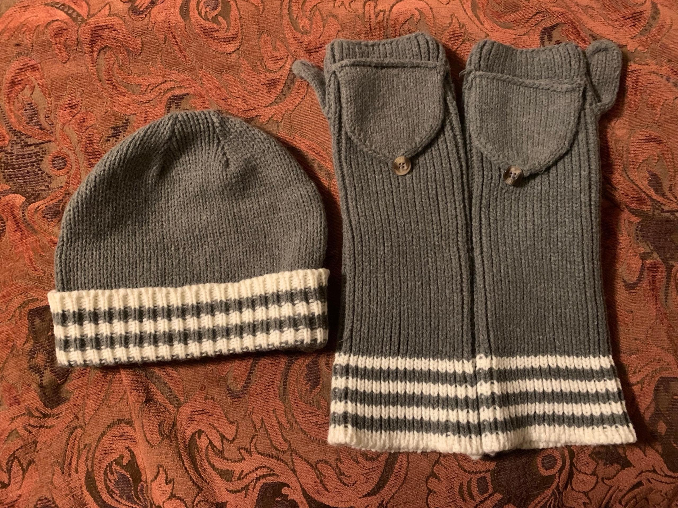 Scala One Size Winter Hat and Gloves Grey and White Set