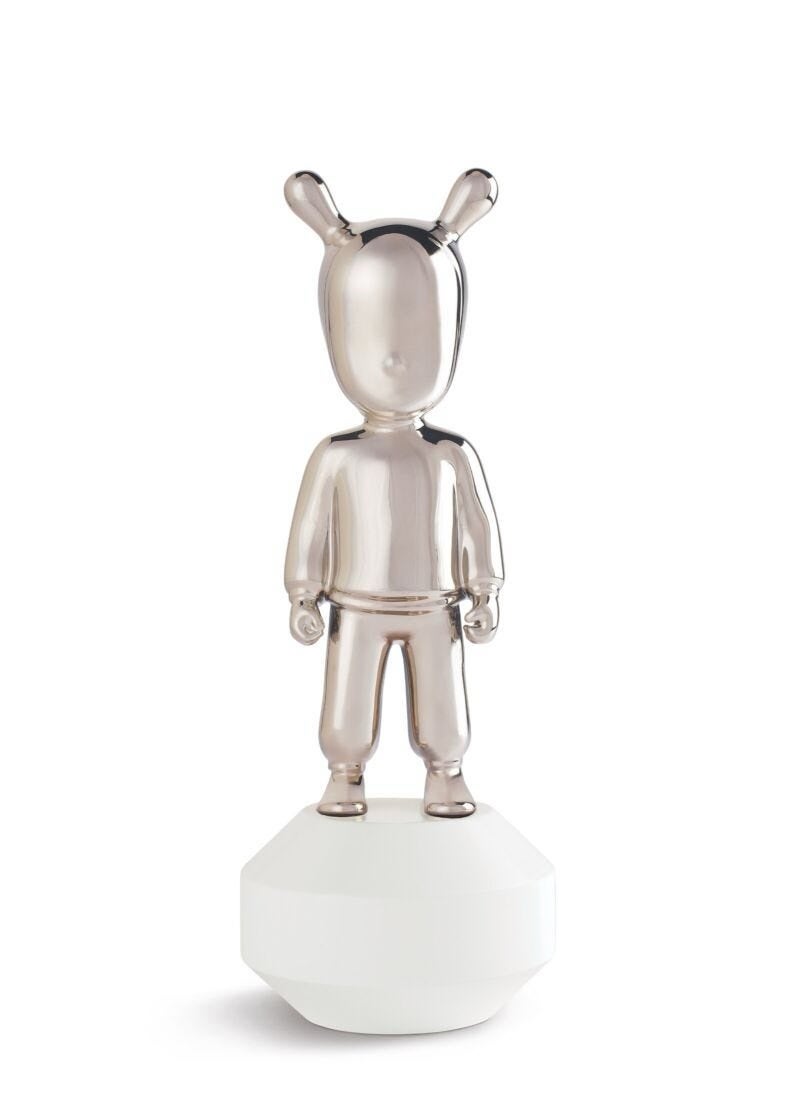 NWOT Lladro The Silver Guest Figurine. Small Model.