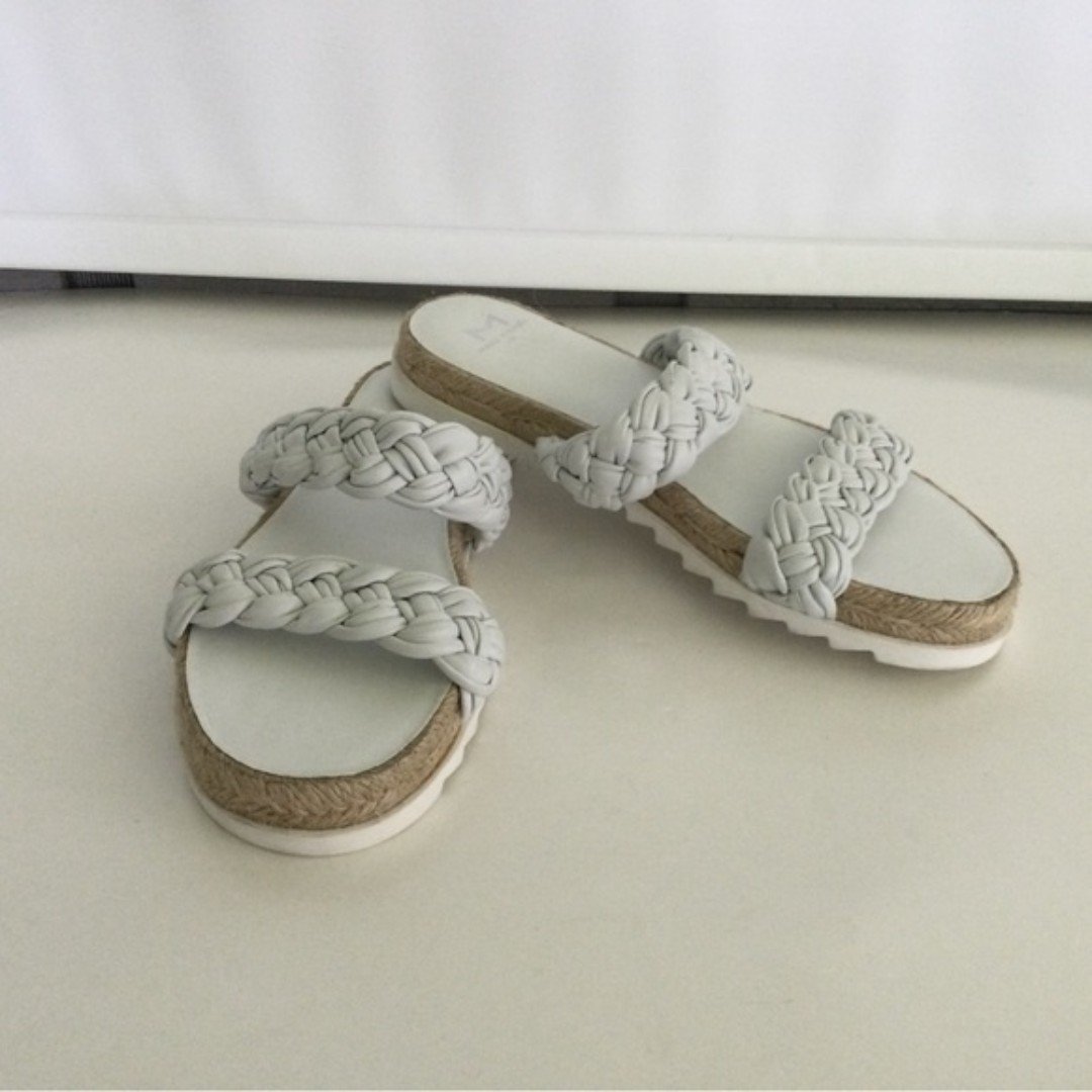 Marc Fisher LTD Jaimee Espadrille Slide Sandal In White Leather Size 7 M