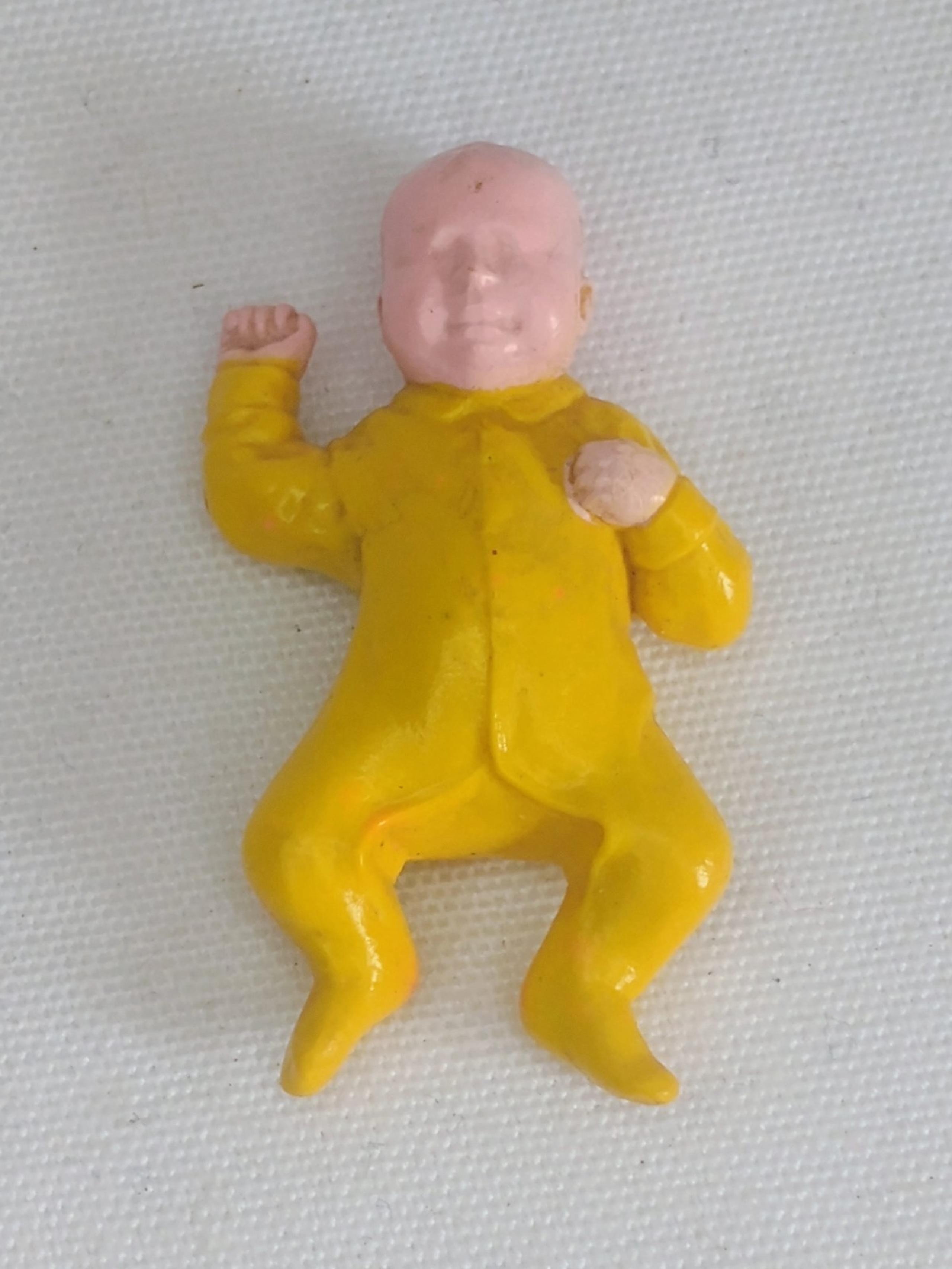 Vintage Fisher Price Dollhouse Doll house Baby yellow 257 Baby's Room (978-1985