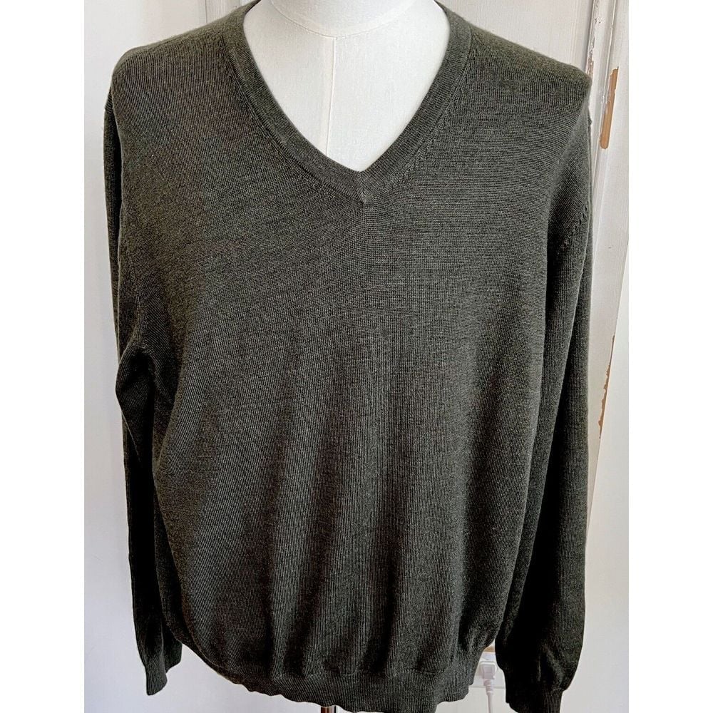 BROOKS BROTHERS 346 Sweater Men L Green Extra Fine Merino Wool V-Neck NWOT
