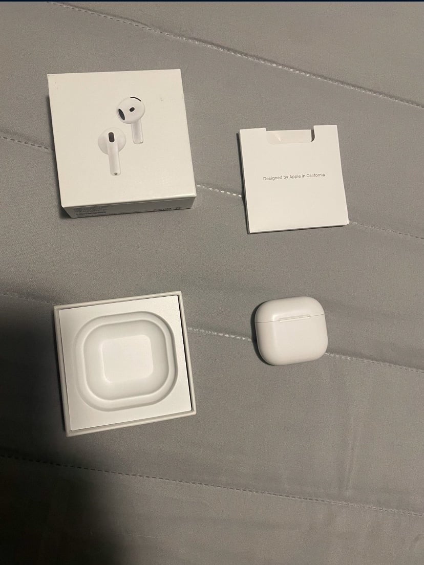 Apple AirPods (4th Generation) with Active Noise Cancellation And Applecare+
