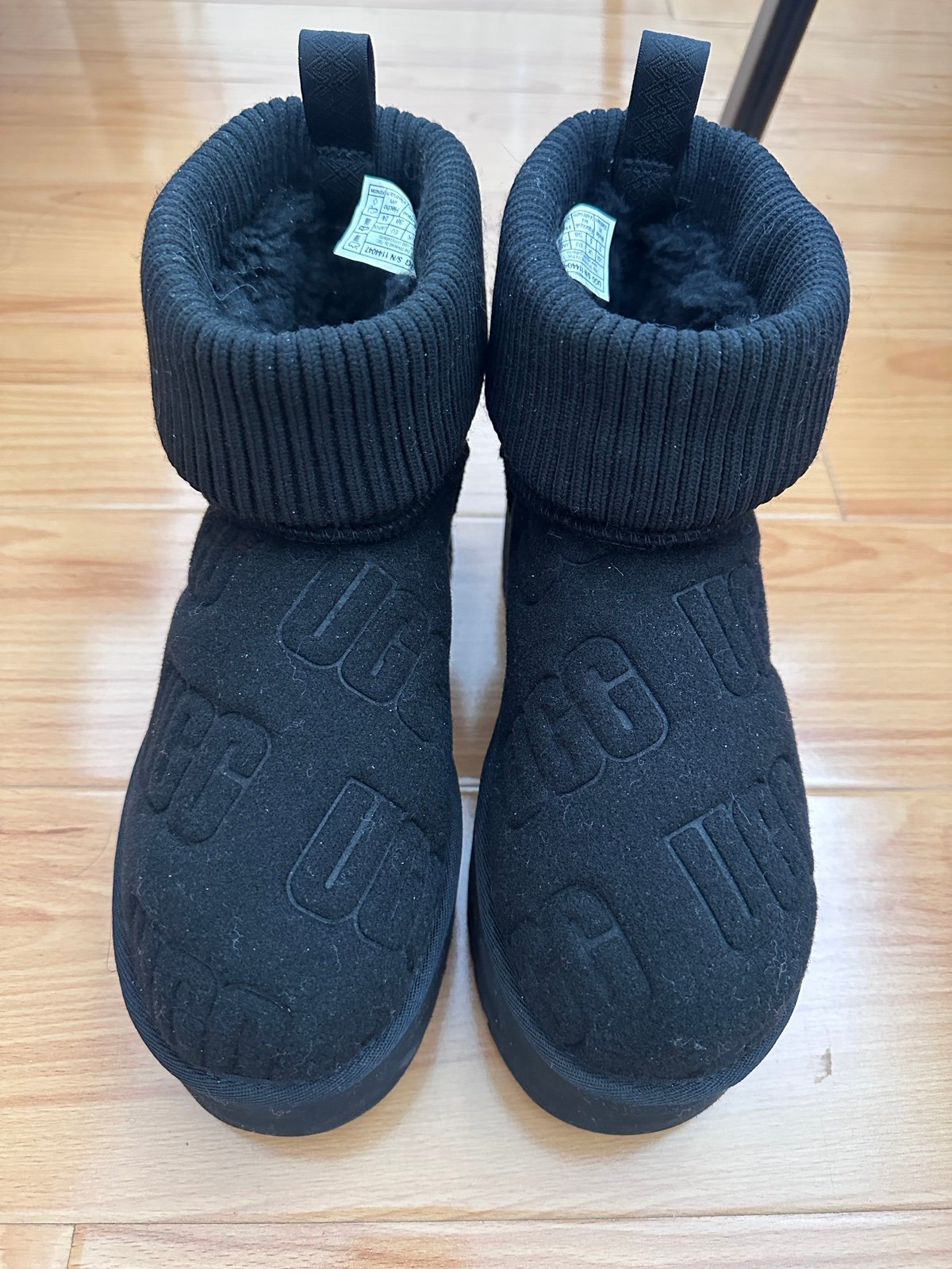 Ugg Classic Mini Platform FUgg Classic Mini Platform Felted Women’s Size 7 EU 38