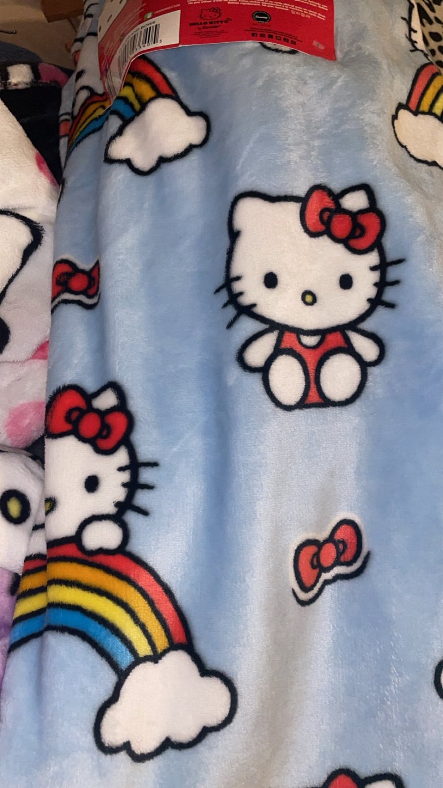 Twin size rainbow hello kitty blanket