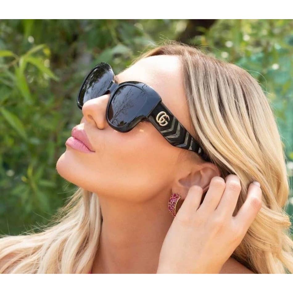 NEW Gucci GG0808S Black Scalloped Cat Eye Sunglasses