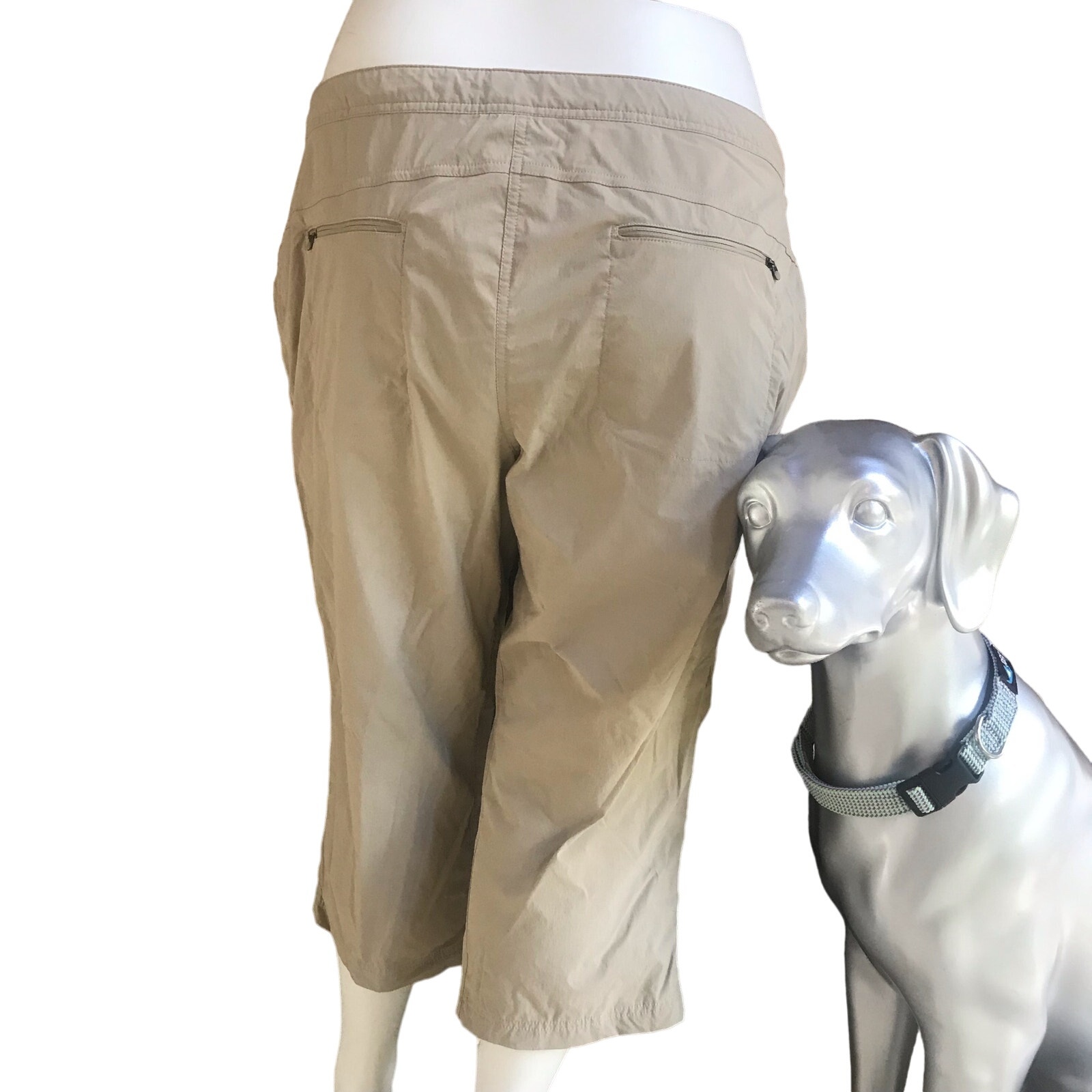 L.L. Bean Comfort Trail Crop Tan Hiking Pants Women’s Size 20 Pet