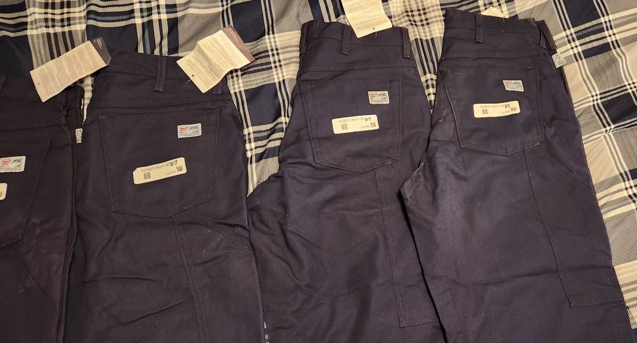 Fire-resistant pants
