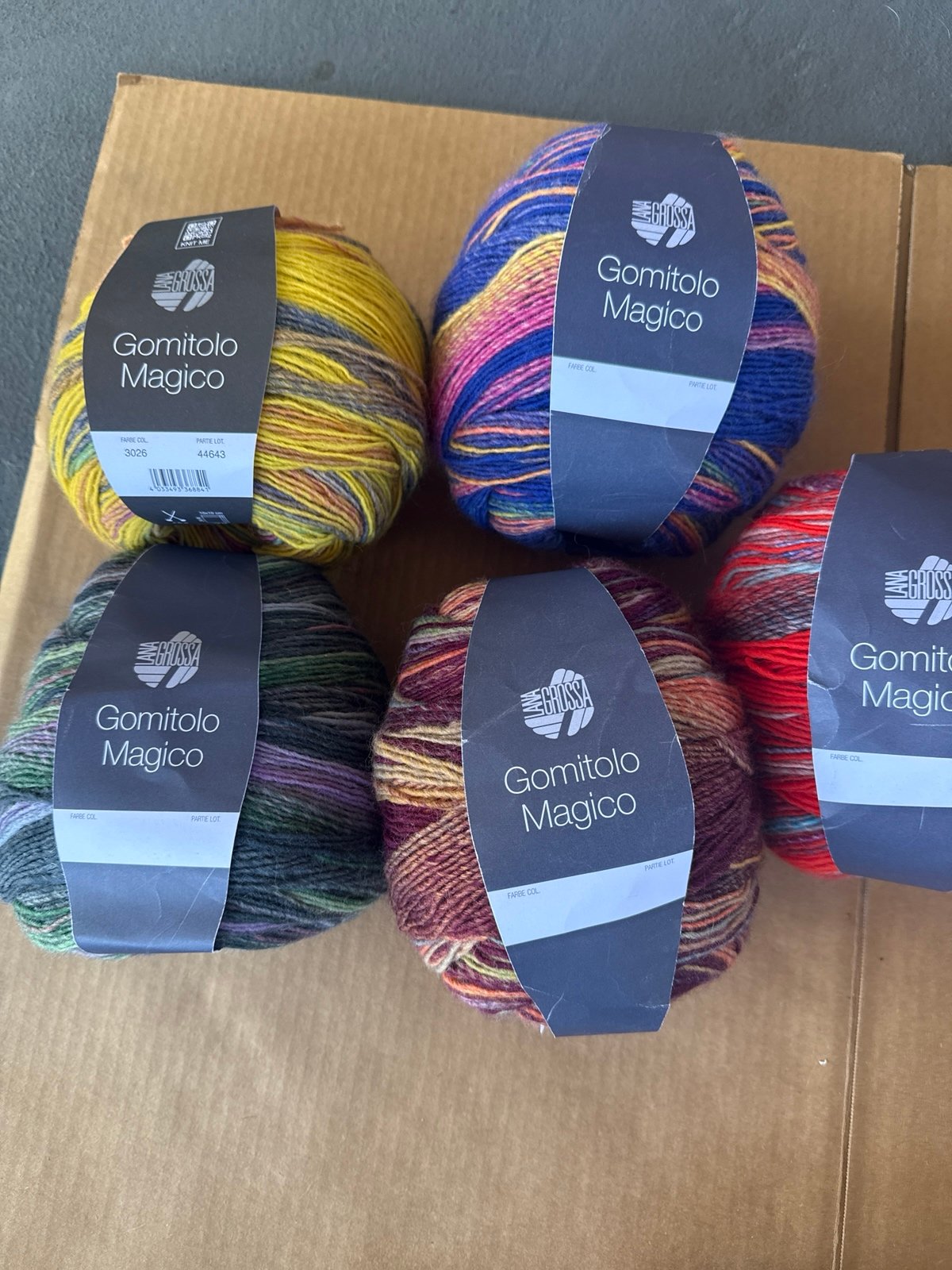 Yarn lot 5 pcs 125