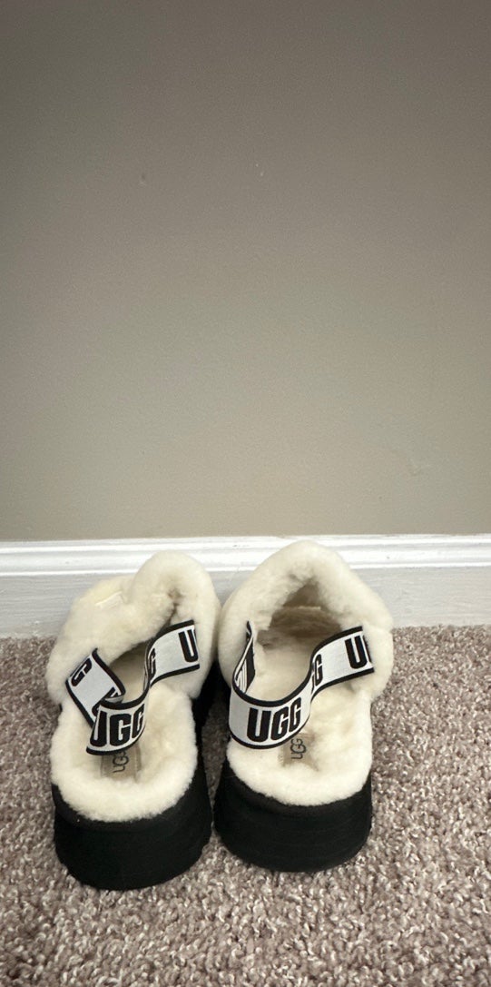 Ugg slippers