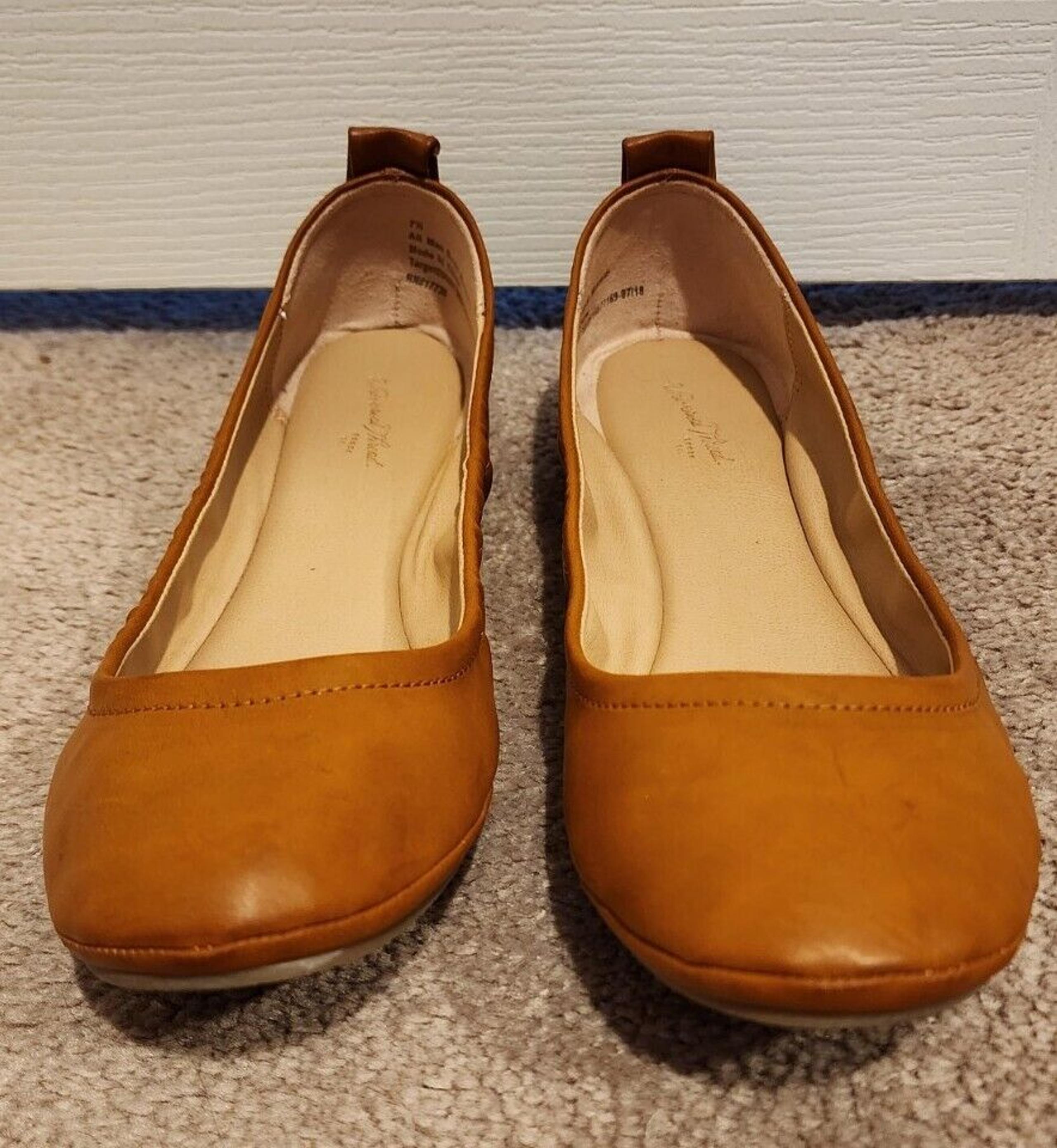 Universal Thread Delaney Cognac Ballet Flat, Size 7.5