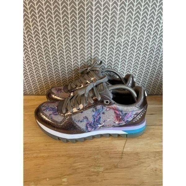 SKECHERS Street Los Angeles SN 73743 Women's Memory Foam Sneaker Shoes Size 6.5