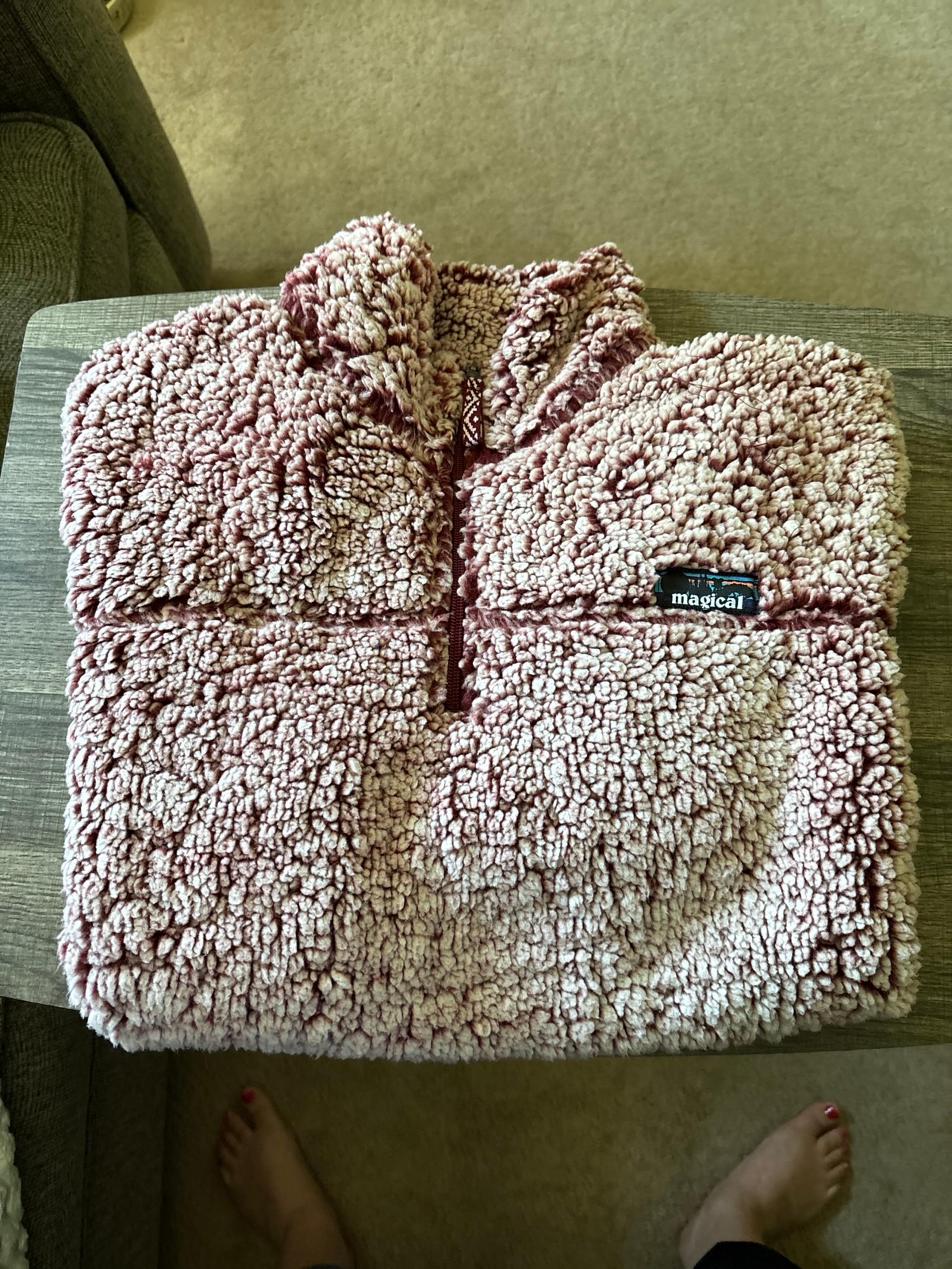 Pixie Lee & Company magical pullover
