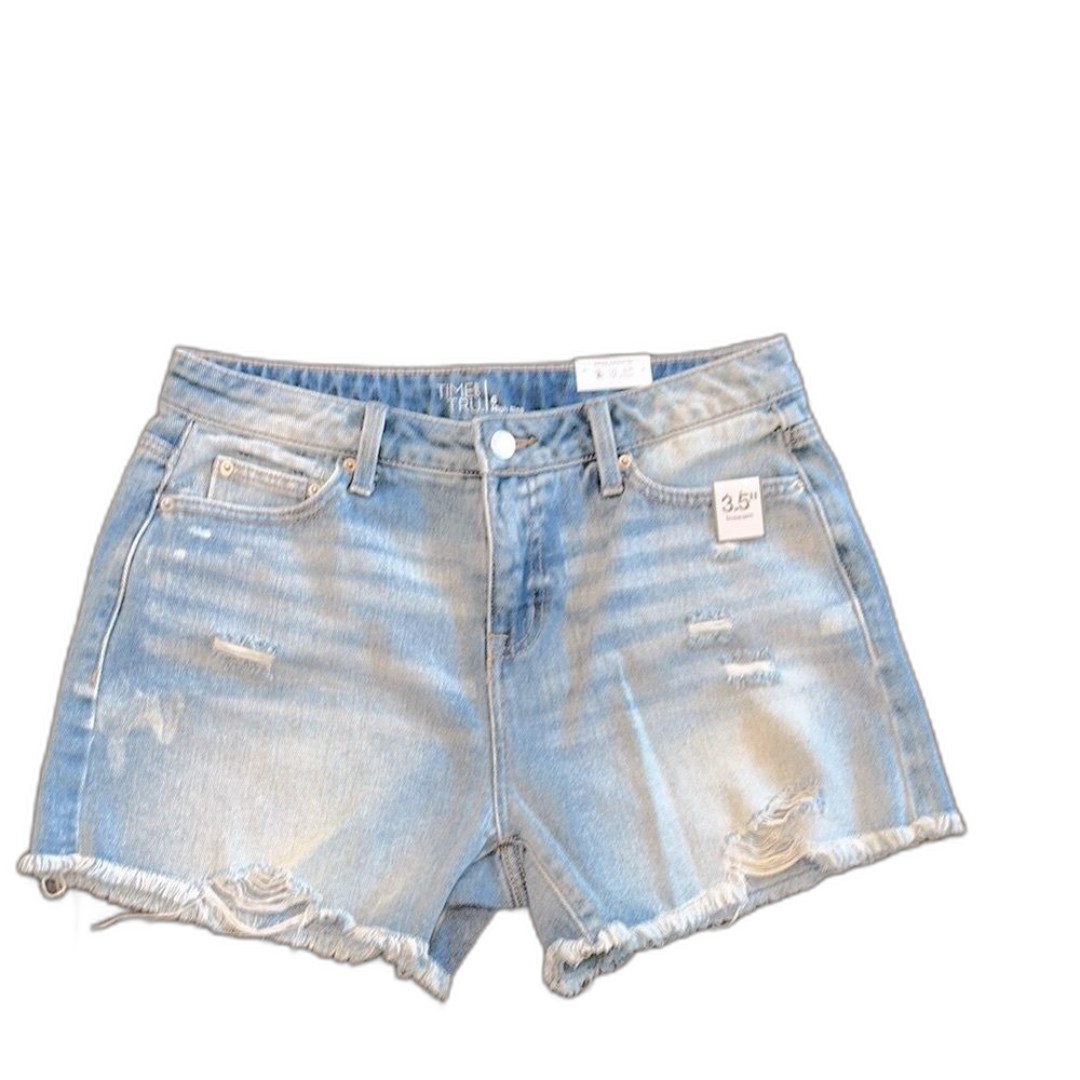 Time and Tru Denim Blue Distressed Women Shorts size 6 high rise new with tags