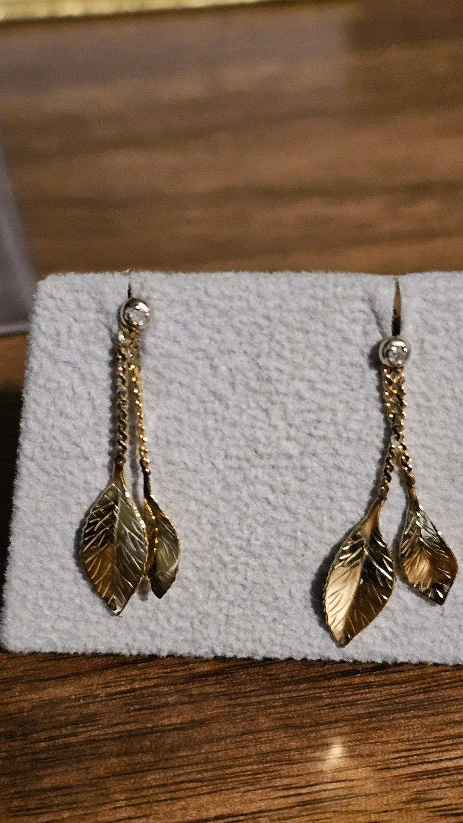 Vintage 14k gold feather earrings