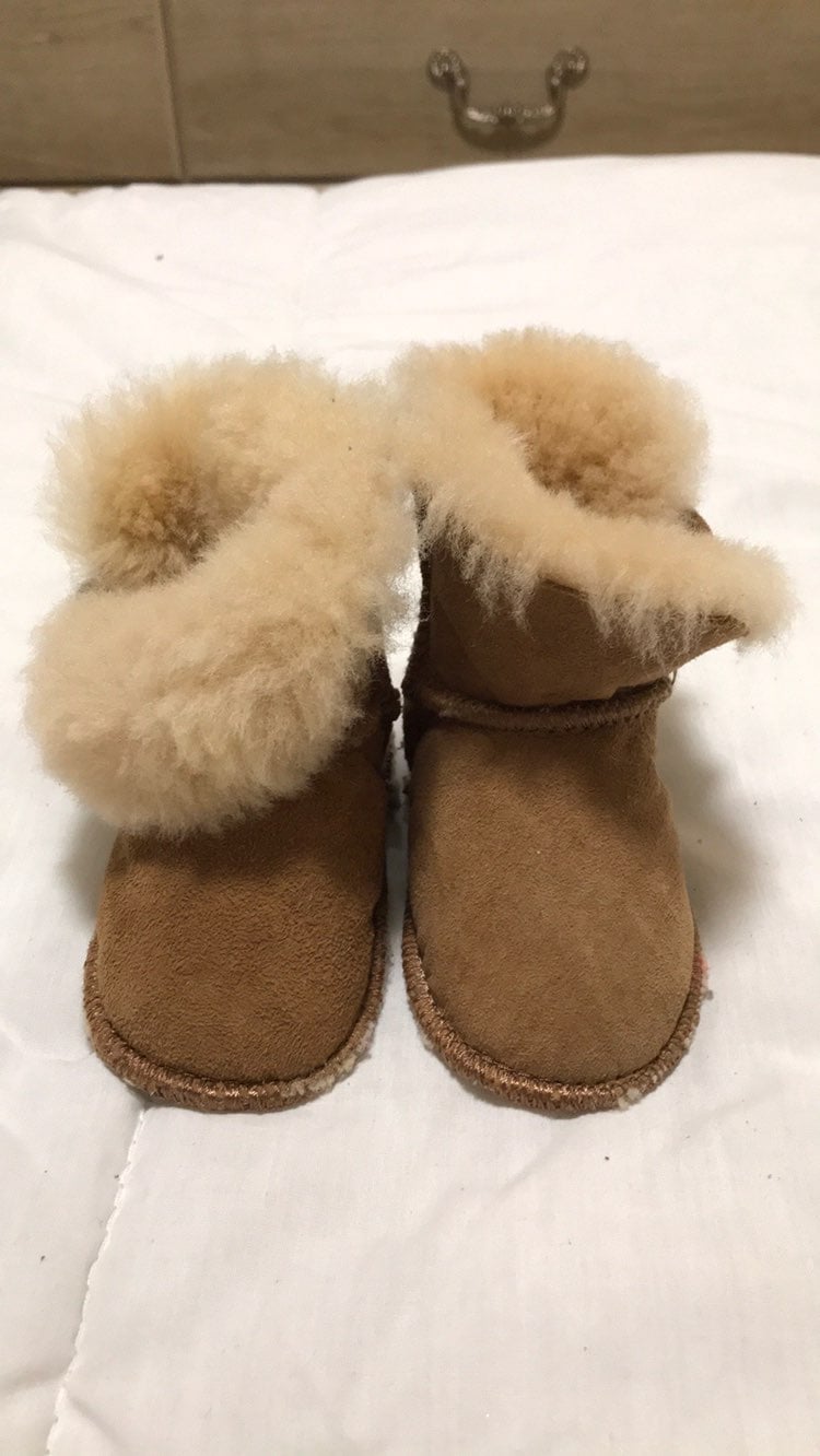 bearpaw boots