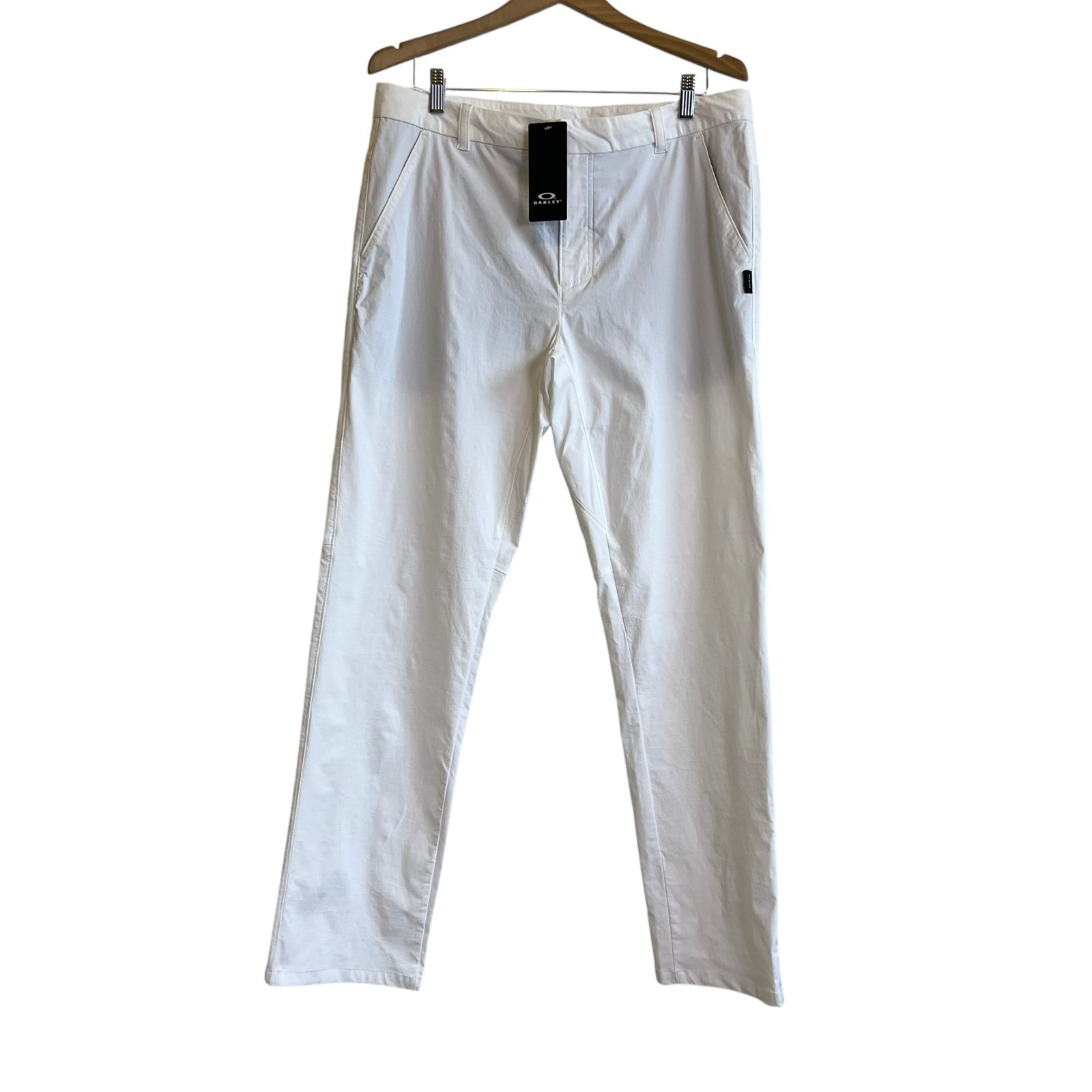 Oakley NWT Terrain Perforated Performance Mens White Pants 34X32