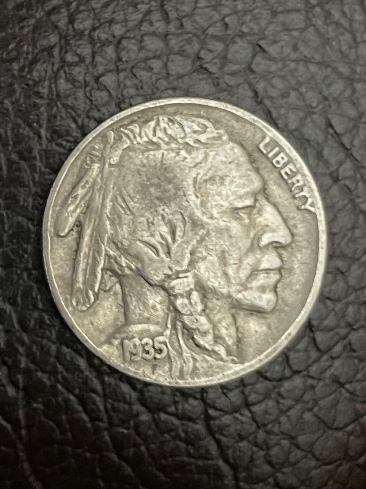 Antique 5¢ united states 1935 coin buffalo