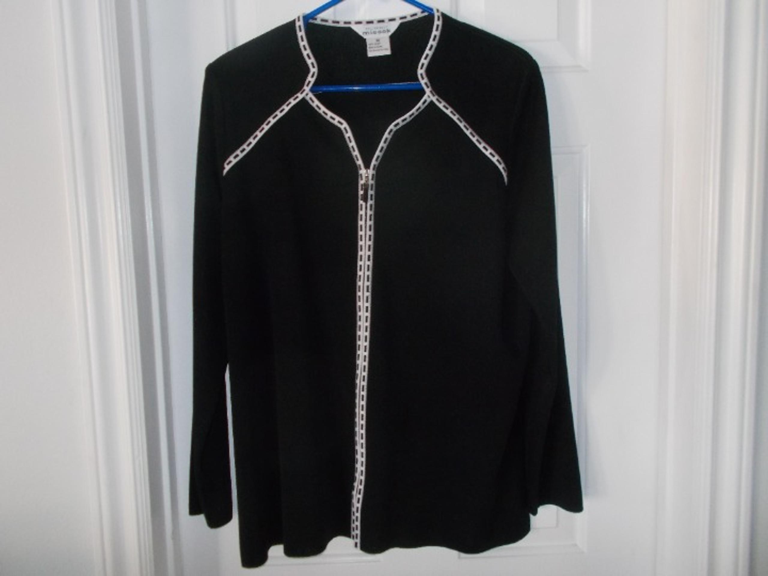 Misook Black Knit Blazer Jacket Cardigan Full Zip Shoulder Pads Women’s Medium