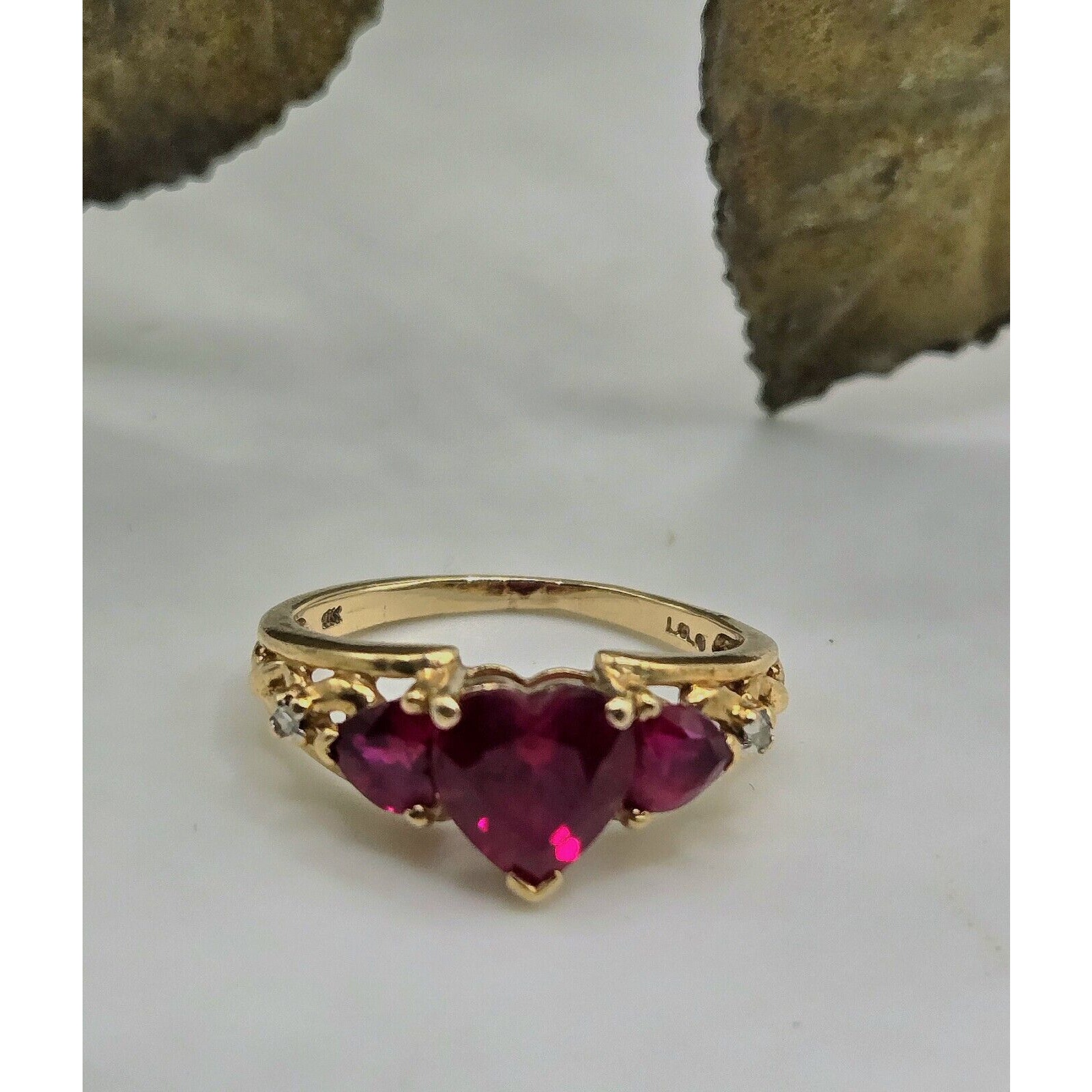 Vtg Yellow 10kt Gold Lab-Created Ruby Diamond Heart Ring Sz 5.25 July Birthstone