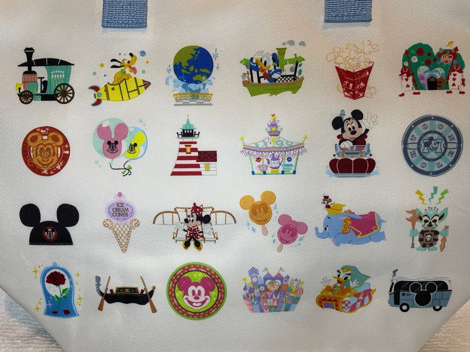 Rare NWT Tokyo Disney Attractions Lunch Bag - Not sold in US Parks!