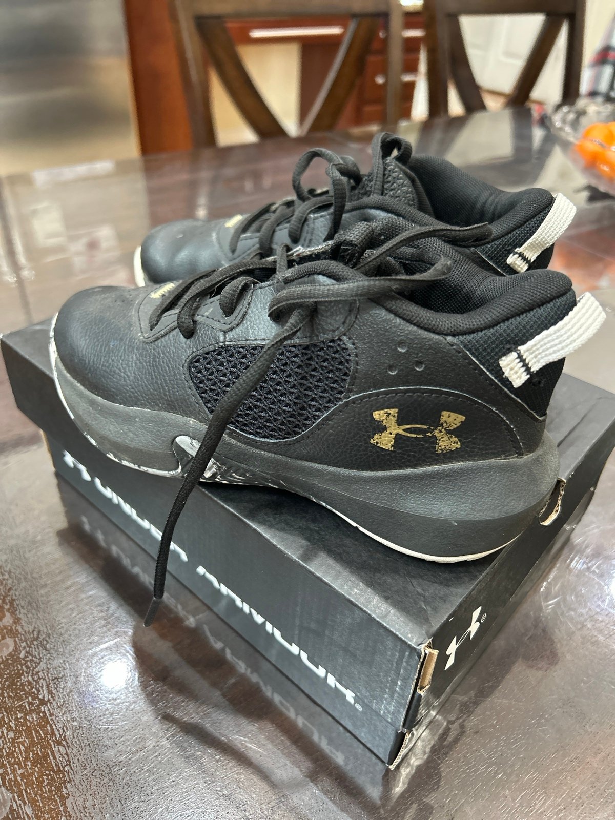 Under Armour boys shoes Boys (4+)