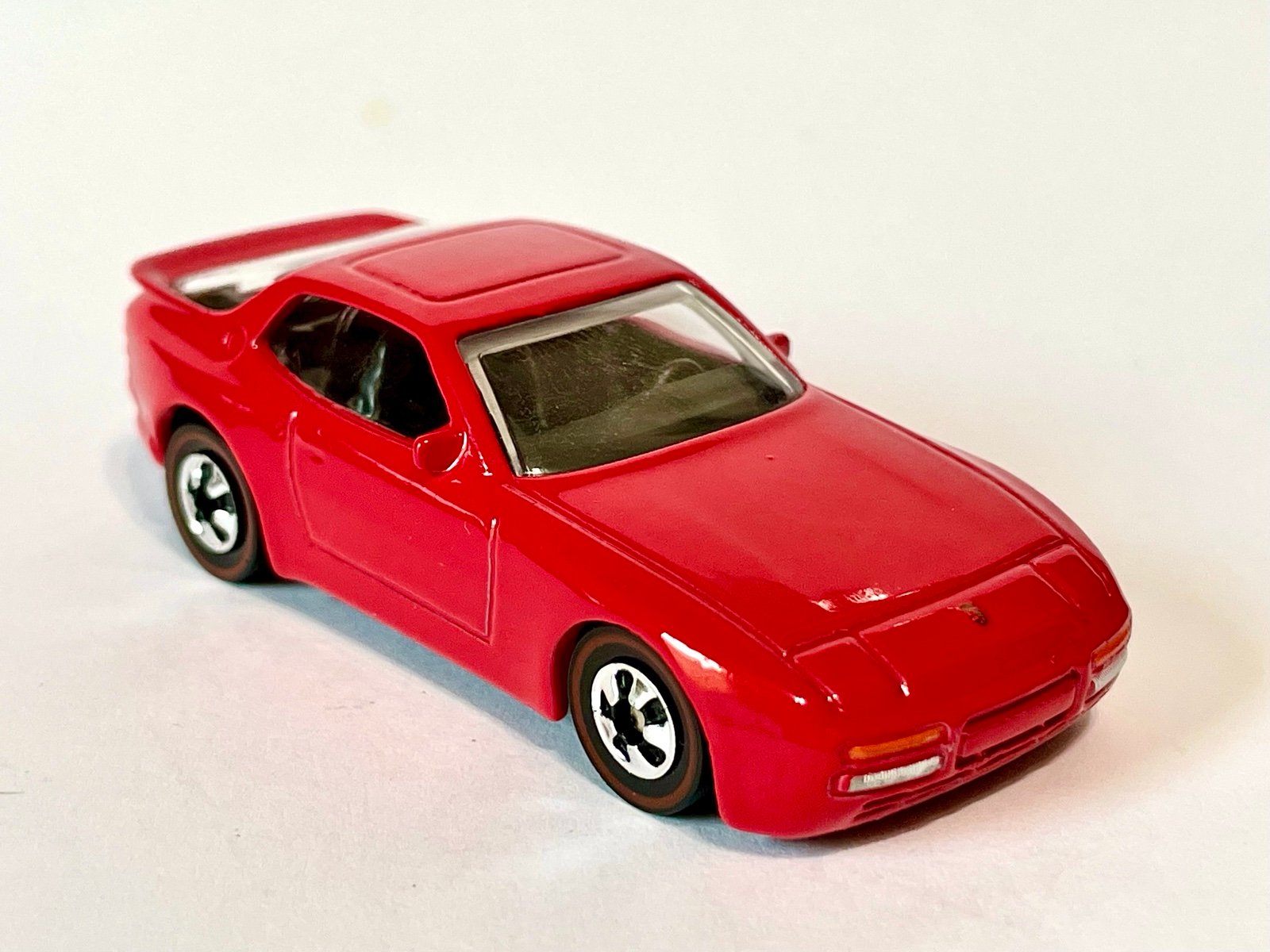 Hot Wheels custom made redline Porsche 944 gloss red
