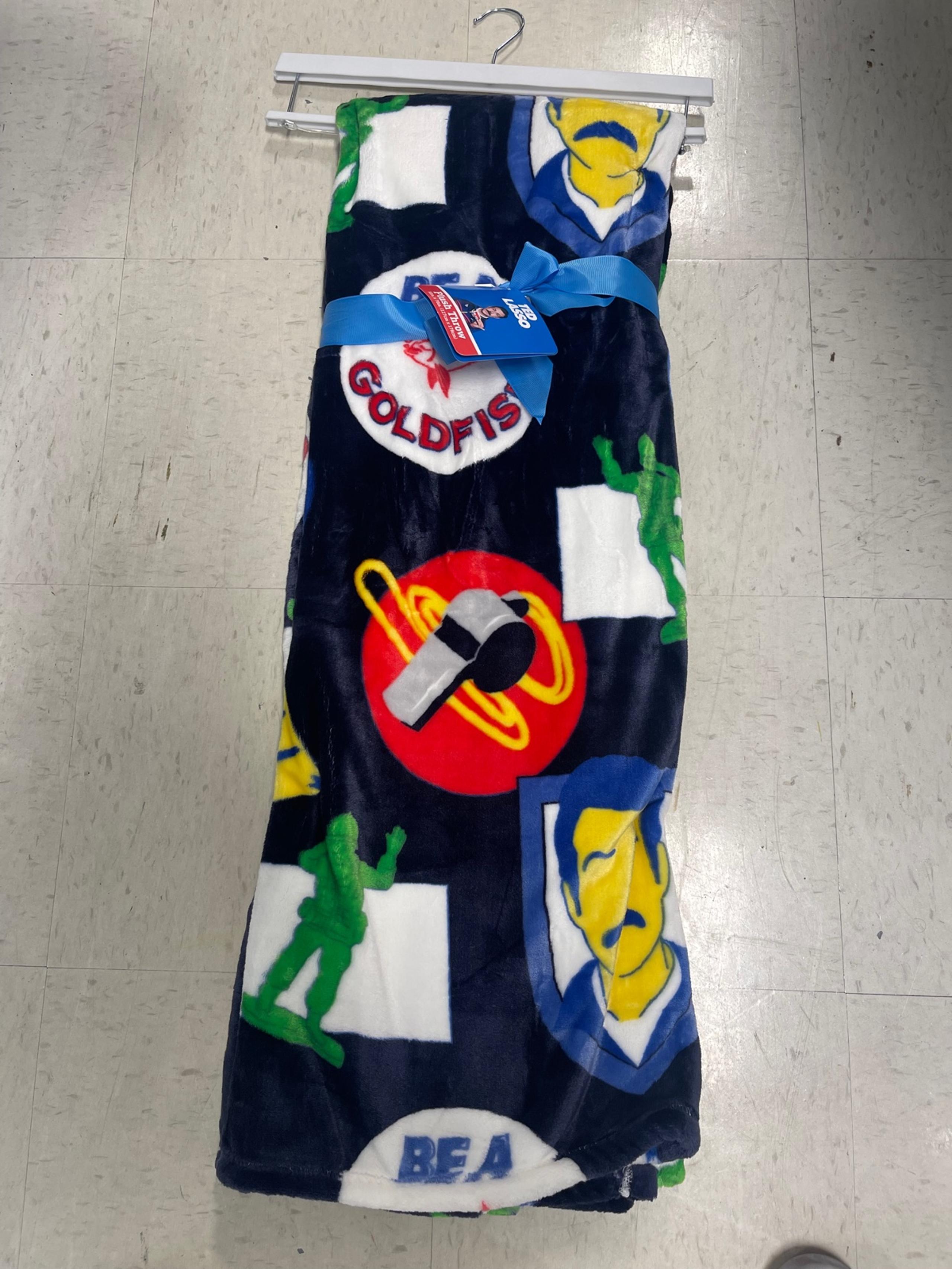 Warner Bros. Ted Lasso throw 50 in x 70 in BELIEVE BLANKET NEW!