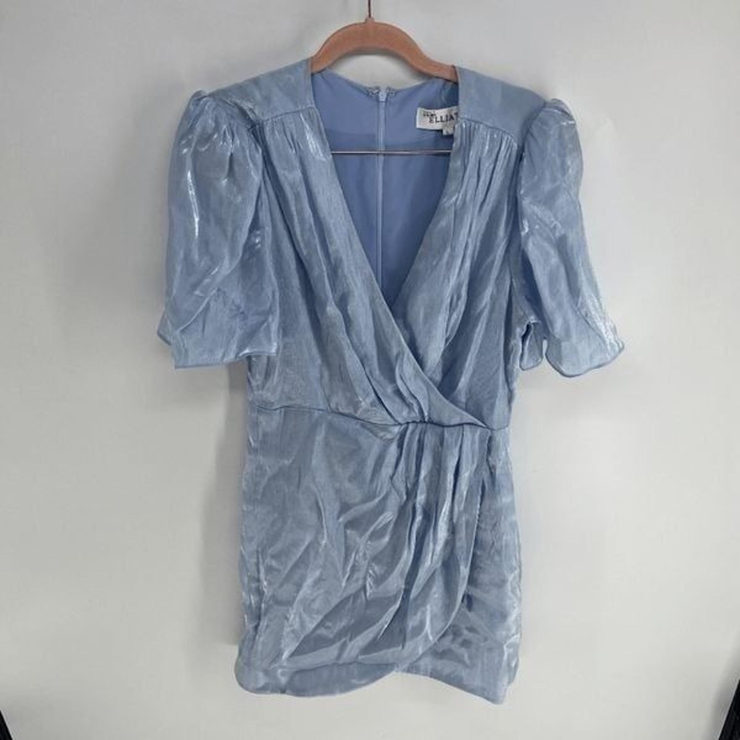 Elliatt Wrap Mini Women Light Blue Shimmer Preown Short Sleeve Mini Dress Large
