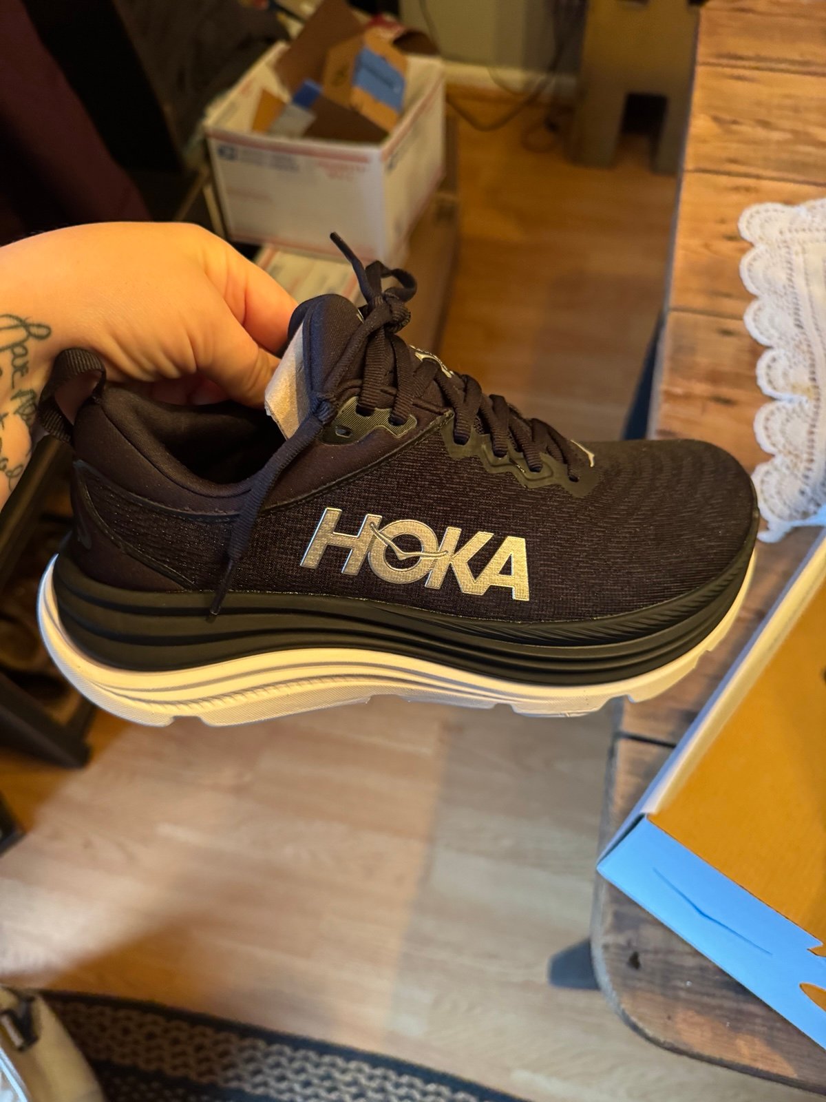 Hokas Women’s 7.5
