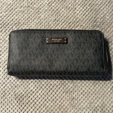 MK wallet
