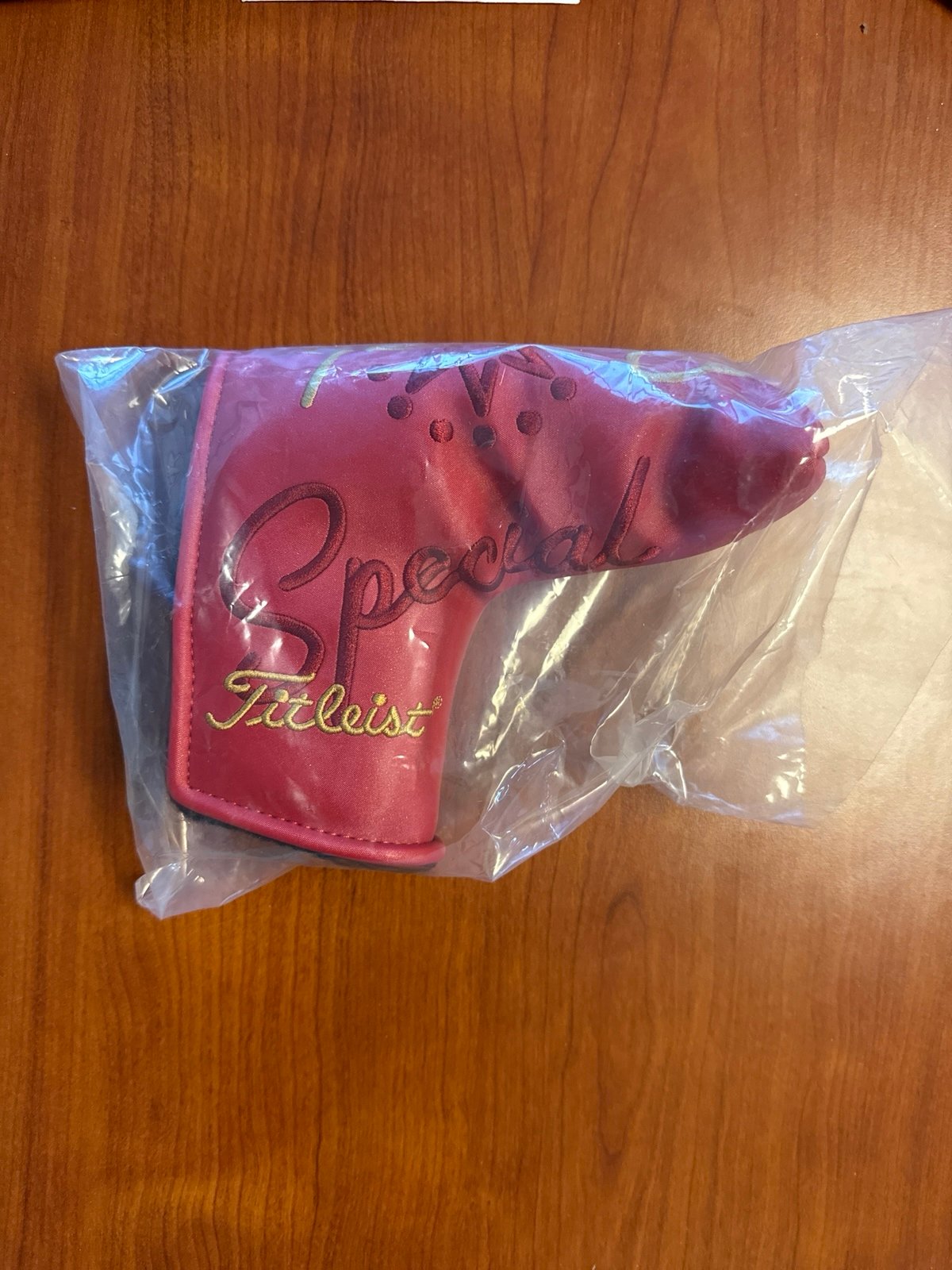 Scotty Cameron Select Putter Cover. Brand New!