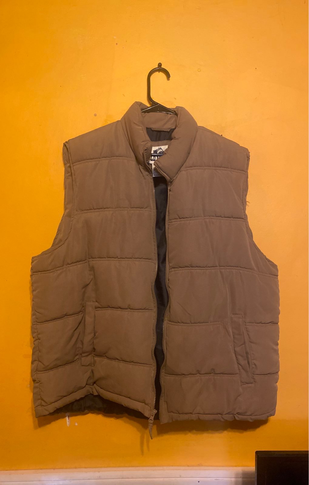OLD MILL vest