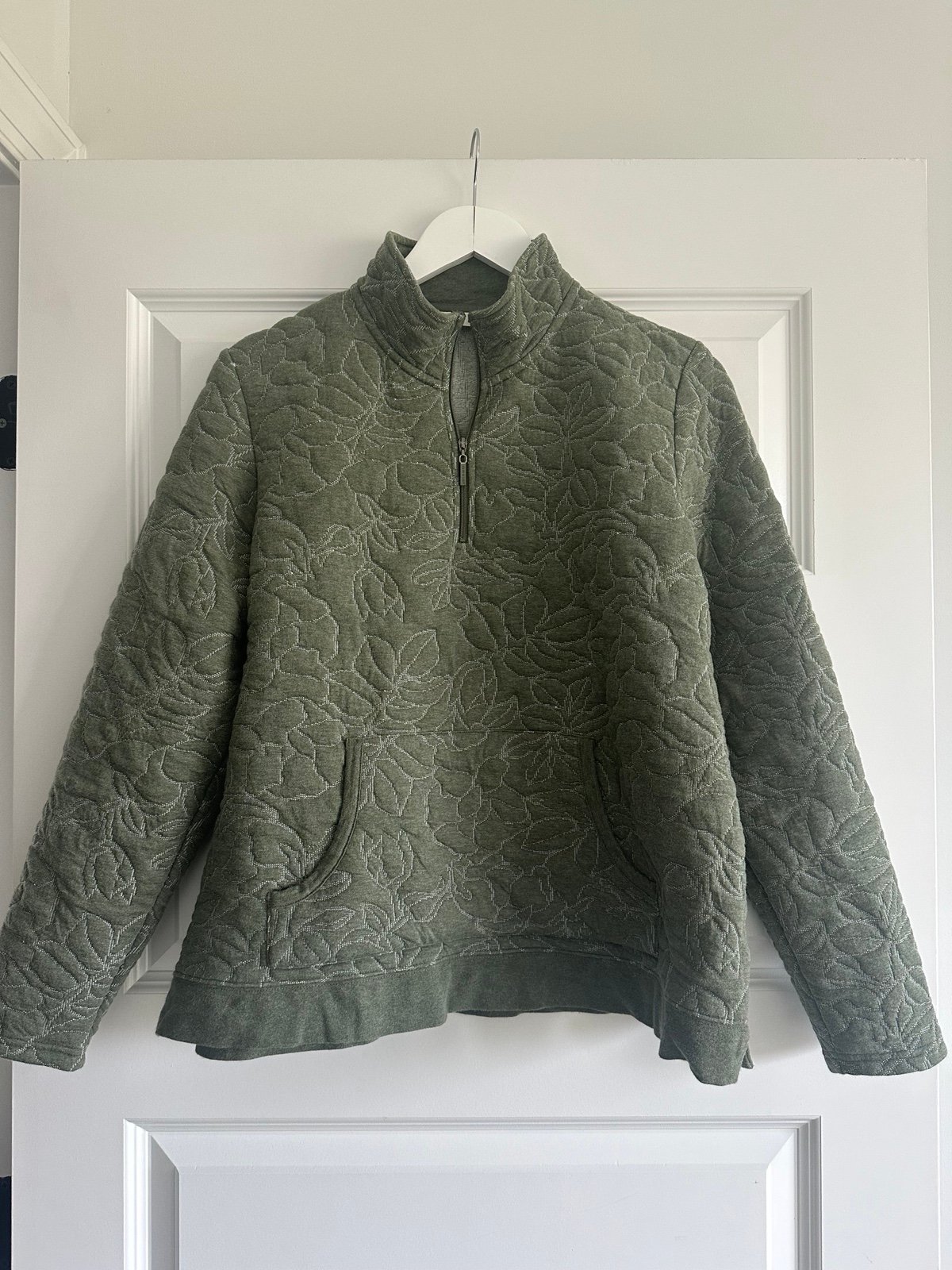 Orvis Women's Floral Embroidered Quarter Zip Sweater