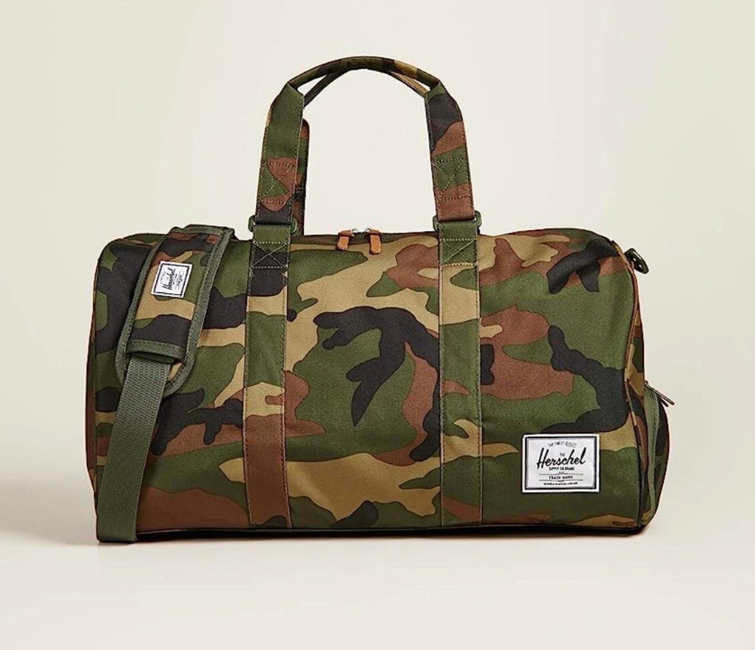 Herschel supply co green camo eco novel duffel bag nwt