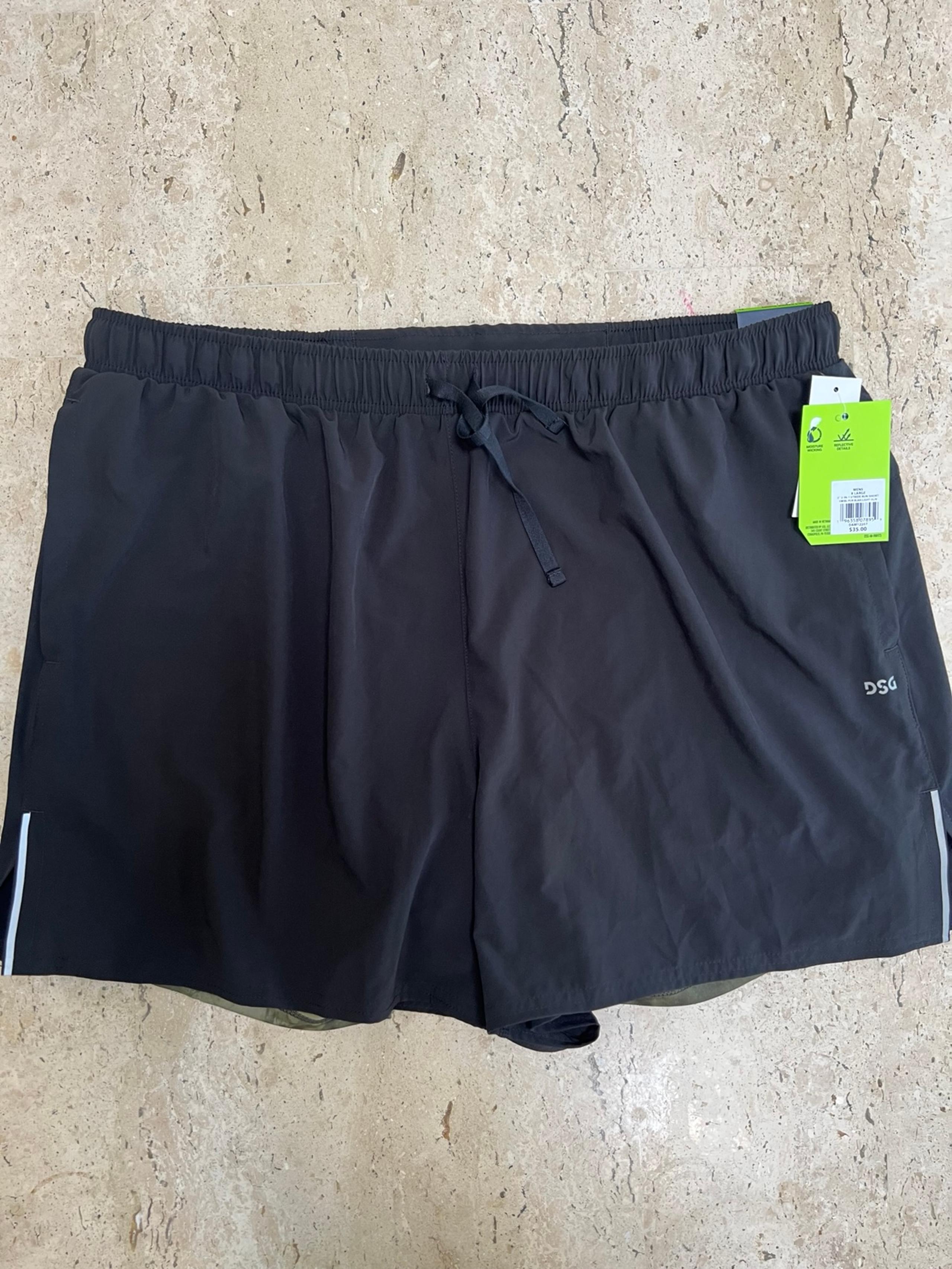 DSG Men’s XL 5” 2 in 1 Stride Run Shorts Black with Camo Base Layer