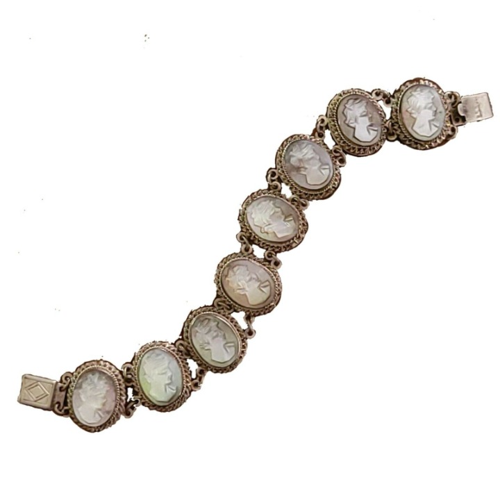 Giuliano Fratti Milan GM Vintage Mother of Pearl Cameo Bracelet in 800 Silver