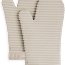 Ribbed Soft Silicone Oven Mitt Set 7 x13 Milkshake 2 Count