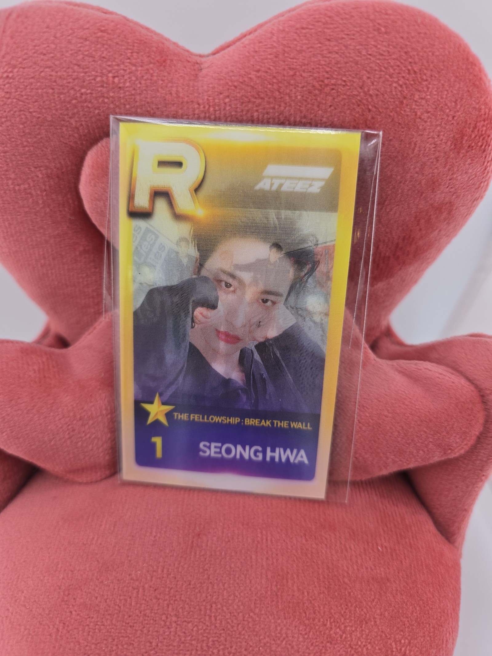 ATEEZ OFFICIAL THE FELLOWSHIP BREAK THE WALL CONCERT SUPER STAR PHOTOCARD SEONGH