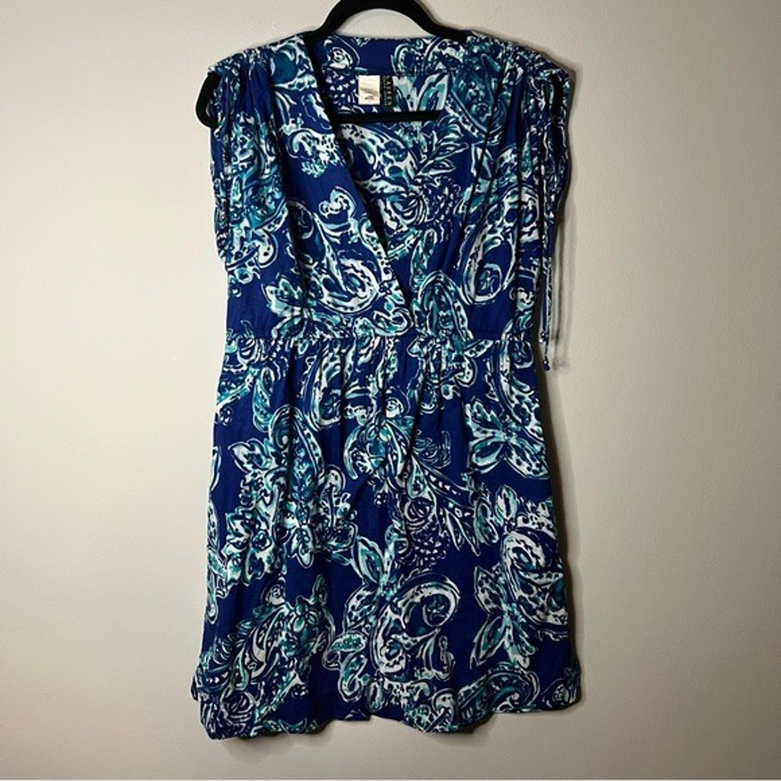 Women’s Lauren Ralph Lauren blue patterned short sleeve mini dress size M
