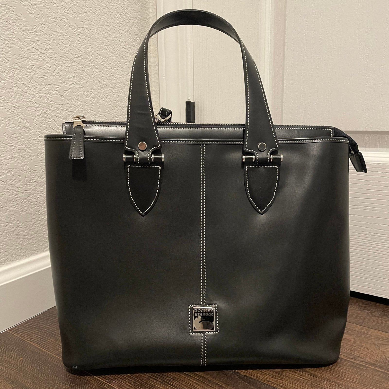 Dooney & Bourke Black Leather Zip Tote